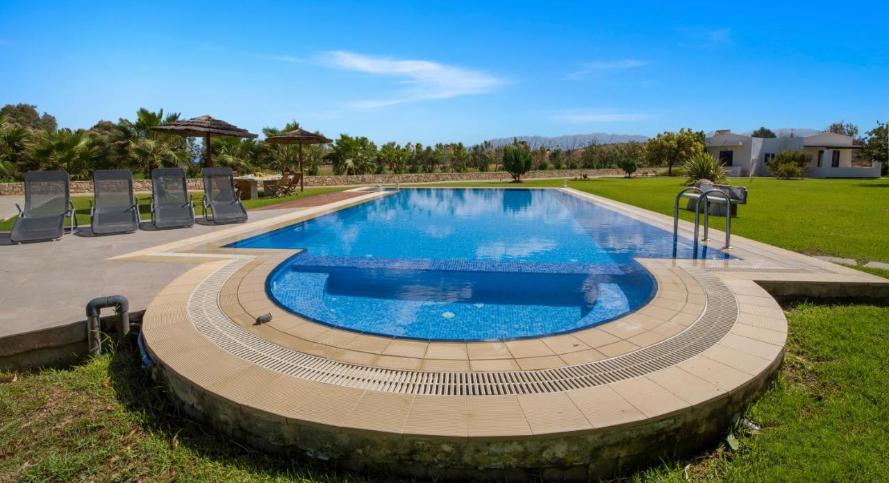 Oasea Villa Tavronitis  Luaran gambar