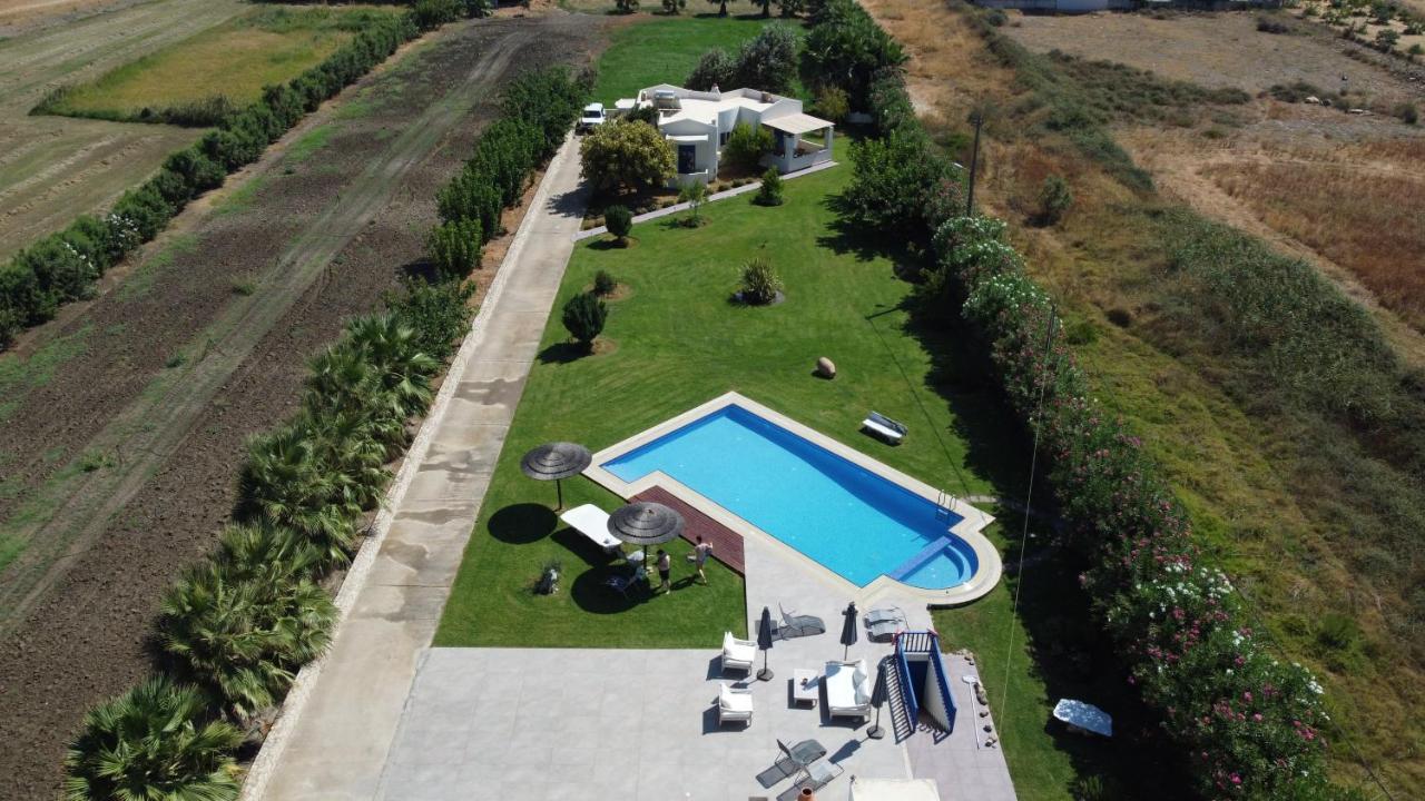 Oasea Villa Tavronitis  Luaran gambar
